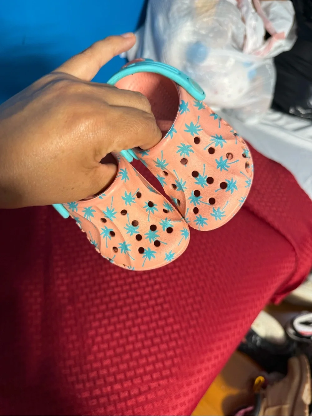 Baby girl  Coral Pink Palm-Print Clog with Teal Strap Sz 6